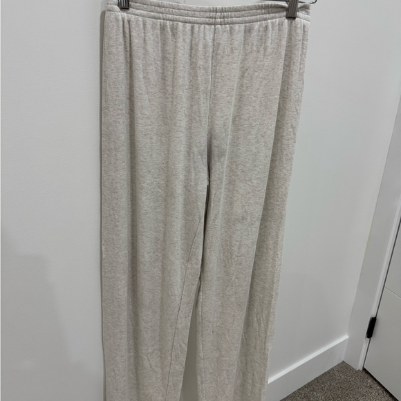 Aritzia Pants - The luxe lounge tomorrow pant